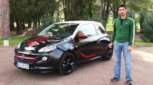 Al centro della plancia è presente il monitor con schermo da 7 pollici dotato di tecnologia intellilink che permette la connessione con smartphone ios e android, via bluetooth oltre a gestire la radio e a visualizzare le mappe del navigatore. La Prova Della Opel Adam 1 4 87 Cv Slam Youtube
