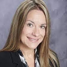 Lisa Nalls's Instagram, Twitter & Facebook