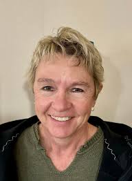 We had a fantastic birthday party yesterday! We had a special guest, Lewis  Frere! And now we are gearing up for our New Years Eve party!  Https://chateauthreehills.ca