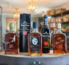 Buffalo Trace Toasts Elmer T Lee S With 100 Year Tribute Single Barrel Bourbon Elmer T Lee Bourbon Bourbon Liquor