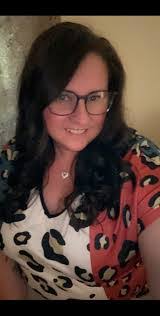 Sabrina Conn's Instagram, Twitter & Facebook