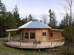 Hampshire college's radio station, situated in a stand of trees adjacent to franklin patterson hall. The Birch Is A Stylish Yurt Tiny Home For Full Time Glamping Yurt Exterior Round Homes Yurt Living