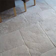 Grey French Limestone Pattern From France Stonecontact Com Flagstone Flooring Limestone Flooring Antique Limestone Floors
