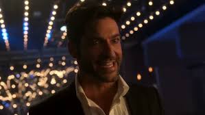 Arrow 8x05 Oliver and Mia Cage Fight Scene