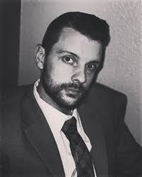 Hiding the truth in my circle of youth I've been acting like I ain't  changed a bit But look through the truth you'll find somebody new And he's  dying for an inkling