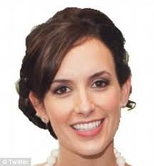 Carly Fiorina's campaign manager fires back against Donald Trump in email  rant