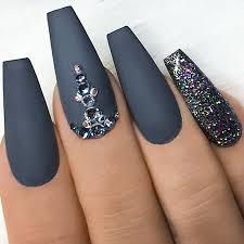 Dots looks like an ordinary fountain pen, a rod of each ends with the round metal tip. 25 Acrylic Nails Designs 2018 Nail Art Designs 2020