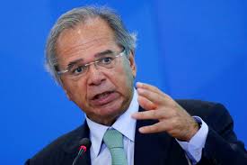 É formado pela universidade federal de minas gerais (ufmg), mestre e doutor pela universidade de chicago. Guedes Condiciona Reedicao De Auxilio Emergencial A Pec De Guerra E Cita Valor De R 250 Forbes Brasil