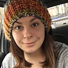 Kelli Bishop🌺 (@babyburd_)