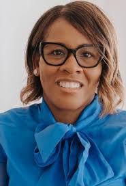 Maggie Randolph's Instagram, Twitter & Facebook