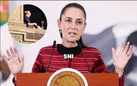 🚨 SHEINBAUM CONFIRMA QUE UNA PERSONA TOMÓ EL SOL EN VENTANA DE PALACIO  NACIONAL ⛱️ La presidenta Claudia Sheinbaum confirmó que el video viral  donde aparece una persona asoleándose en una ventana