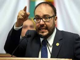 Check spelling or type a new query. Quien Es Mauricio Toledo Le Dio Mayoria Al Pt Pero El Diputado Suma Una Larga Lista De Acusaciones Infobae
