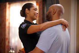 Afro-Latina actor Gina Torres honors work of first responders in 9-1-1  Lone Star