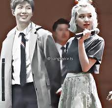 Rm bts sangat terbuka dengan army dan mengungkapkan perasaannya berperang. Pin By Taesana Real On Omg