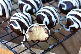 Find this recipe for mazapàn, rated 3.7/5 by 62 members and passionate cooks. Marzipan Truffles The Daring Gourmet