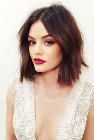 10 coupes et coiffures tendance en 2019. Idee Tendance Coupe Coiffure Femme 2017 2018 Coupe Carre 2019 150 Coupes Pour Avoir La Tete Au Carre Vogue Tunisie Maroc Algerie Magazine Fashion Luxe Inspiration Et People