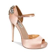 Compare price cheap gold shoes and read to decision before get the best buy cheap cheap gold shoes for sale on discount and best price. 9 Calm Cool Tricks Trendy Shoes Zapatos Gym Shoes Illustration Shoes Storage Cheap Adidas Shoes Lac Gold Wedding Shoes Rose Gold Shoes Rose Gold Wedding Shoes