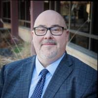 200+ perfiles de «Duellman»