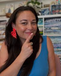 TELL ME 🤔✍🏻 Studio life is back in full swing, I'm plotting the year  ahead & would love your input! Please comment with your favourite pieces,  what you like about Ruby Raisin,