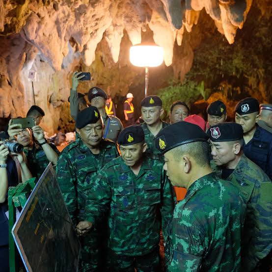 Before Divers Could Rescue the Thai Team, They Had To Find Them
