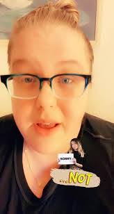 Ellen Glickman's Instagram, Twitter & Facebook