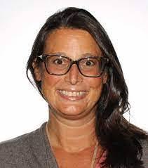 Lisa Verrastro's Instagram, Twitter & Facebook