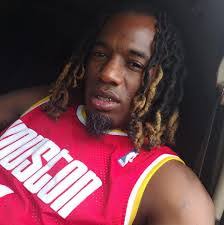 Lionel Bennett's Instagram, Twitter & Facebook