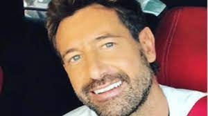 Gabriel Soto con arrugas y canas ¡Está irreconocible!