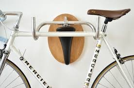 Anleitung tutorial alufolie modellieren tricks 1 3 youtube. 16 Ideen Wie Du Eine Fahrrad Wandhalterung Selber Bauen Kannst Diy