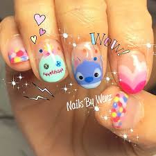 Uñas de otoño uñas ovaladas diseños de primavera para uñas cómo dar forma a las uñas diseños de uñas cortas palmas uñas. ã‚¹ãƒ†ã‚£ãƒƒãƒ Stitch And Scrump Nails Disenos De Unas De Unicornio Arte De Unas Disney Unas De Gel Bonitas