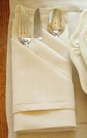 Triple Pocket Napkin Fold Tutorial Www Adorbymelissa Com Dekorasyon Duzenleyiciler Fikirler