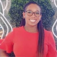 Mitchell Merrill's Instagram, Twitter & Facebook