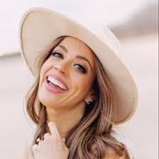 Madison Broyles (maddyday)