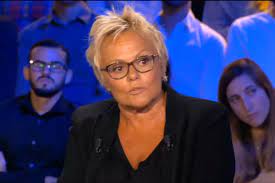 Si vous ne souhaitez pas que nous continuions à traiter vos données, cliquez ici pour supprimer votre compte. On N Est Pas Couche Muriel Robin Interpelle Emmanuel Macron Sur Les Violences Conjugales
