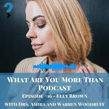 Elly Brown's Instagram, Twitter & Facebook