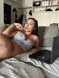 virginia-dee OnlyFans - Creator Profile - Fleshbot