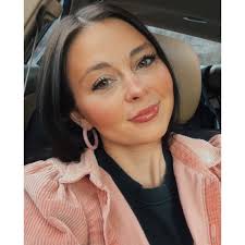 Elise Tompkins (@elise_nicolee) • Threads, Say more