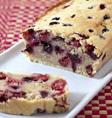 Cake Aux Fruits Rouges Et Lait De Coco Recette Recette Recettes De Cuisine Cake Aux Fruits