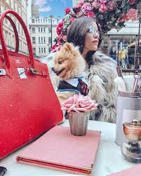 Stephanie Olivier On Instagram Coffee Afternoon At Elan Cafe Which Picture Do You Prefer 1 Or 2 Londonlife Stephanie Pictures Instagram