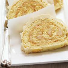 Buche Au Sucre A La Creme Ricardo Recipe Easy Christmas Cookie Recipes Cake Roll Recipes Fruity Desserts