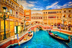 Gondola Rides In Las Vegas | Venetian Resort Activities