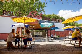 Best accommodation in memphis, tn, places to stay in memphis. The Ultimate Memphis Patio List 100 Places To Eat And Drink Outside Memphistravel Com