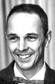 Richard Ruggles's Instagram, Twitter & Facebook