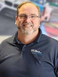 Tom Bush Collision Center Staff