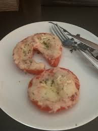 Where do the calories in boar's head whole milk low moisture mozzarella cheese come from? 90 Calories Snack 2 Slices Tomato With 28 Grams Mozzarella Cheese Baked In The Oven For 5 8 Minutes 1200isplenty