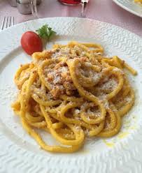 Uno spettacolo i bigoli, molto simpatico tuo papà. I Bigoli Al Torchio Tipicamente Trattoria Al Bigolaro Facebook