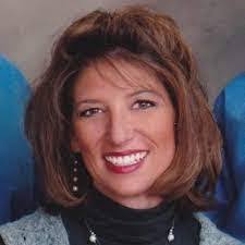 Kim Shoffner's Instagram, Twitter & Facebook