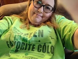 Kathy Hott's Instagram, Twitter & Facebook