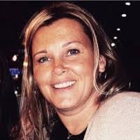 Laura Branco's Instagram, Twitter & Facebook