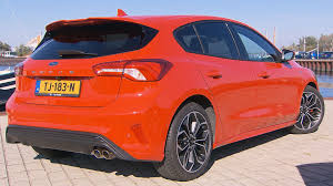 Ford Focus St Line 2019 1 0 Eco Boost Met Tom Coronel Ford Focus Auto Ford